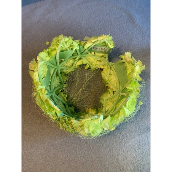 Ladies Light Green Flower and Velvet Bow Hat Union Made Vintage - Picture 6 of 9